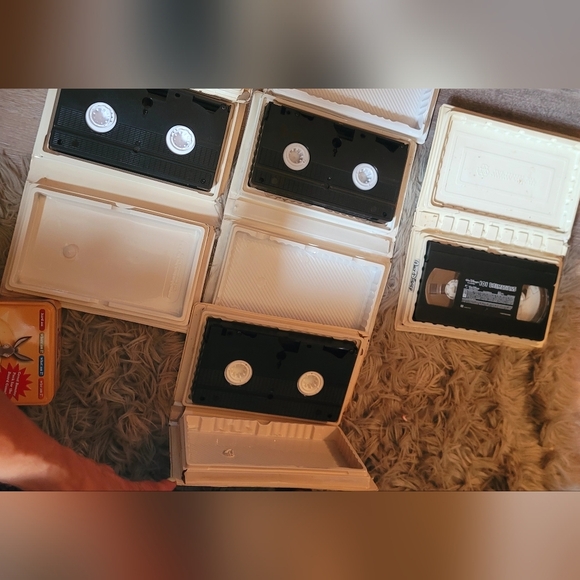 Gold Collection And Black Label Disney VHS Movies - Picture 6 of 8